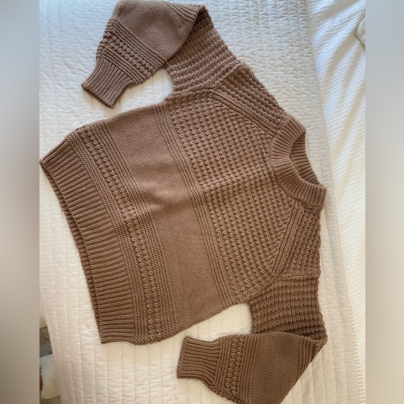 Target sweater - Picture 3 of 4